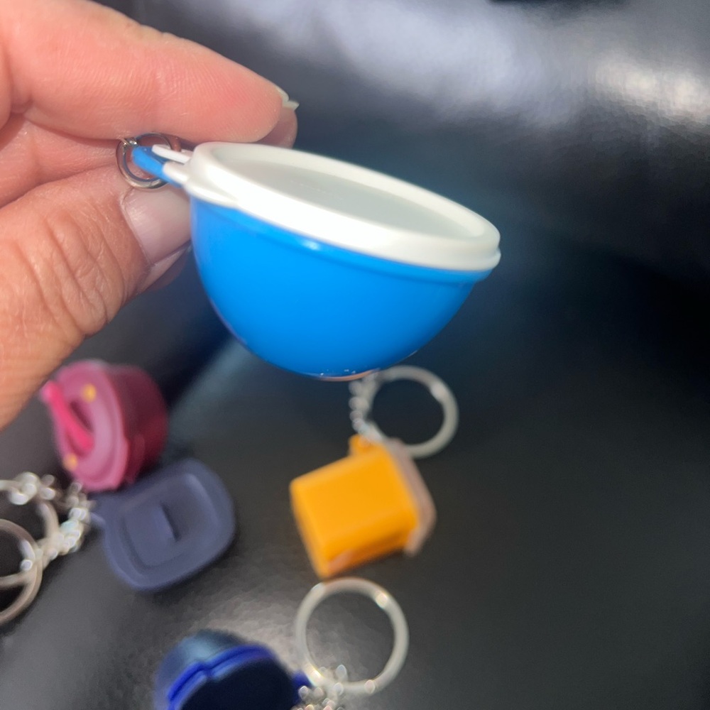 Mini Tupperware Keychains - image 6
